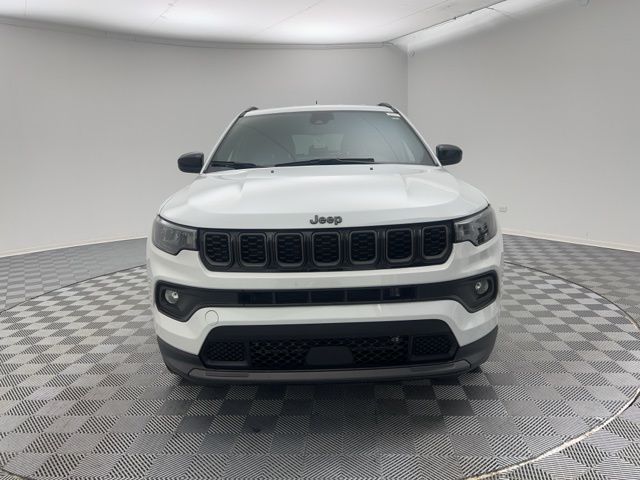 2025 Jeep Compass Latitude photo 2