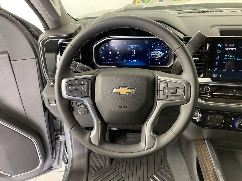 2026 Chevrolet Silverado 2500HD LT photo 6