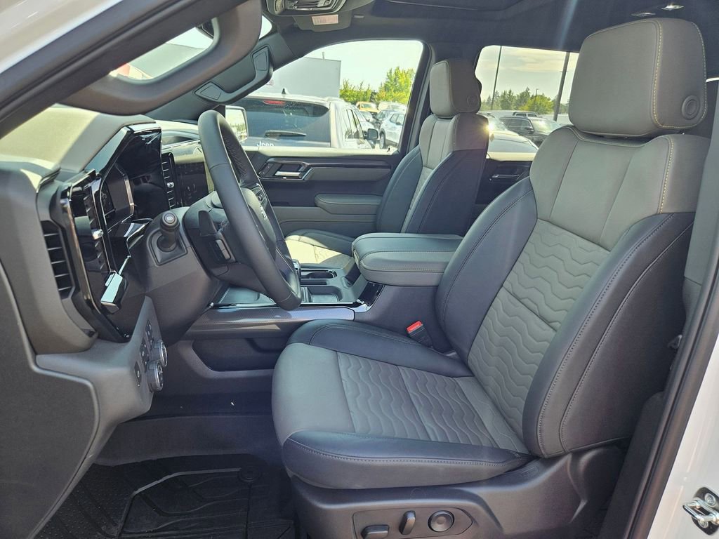 2025 Chevrolet Silverado 1500 ZR2 photo 14