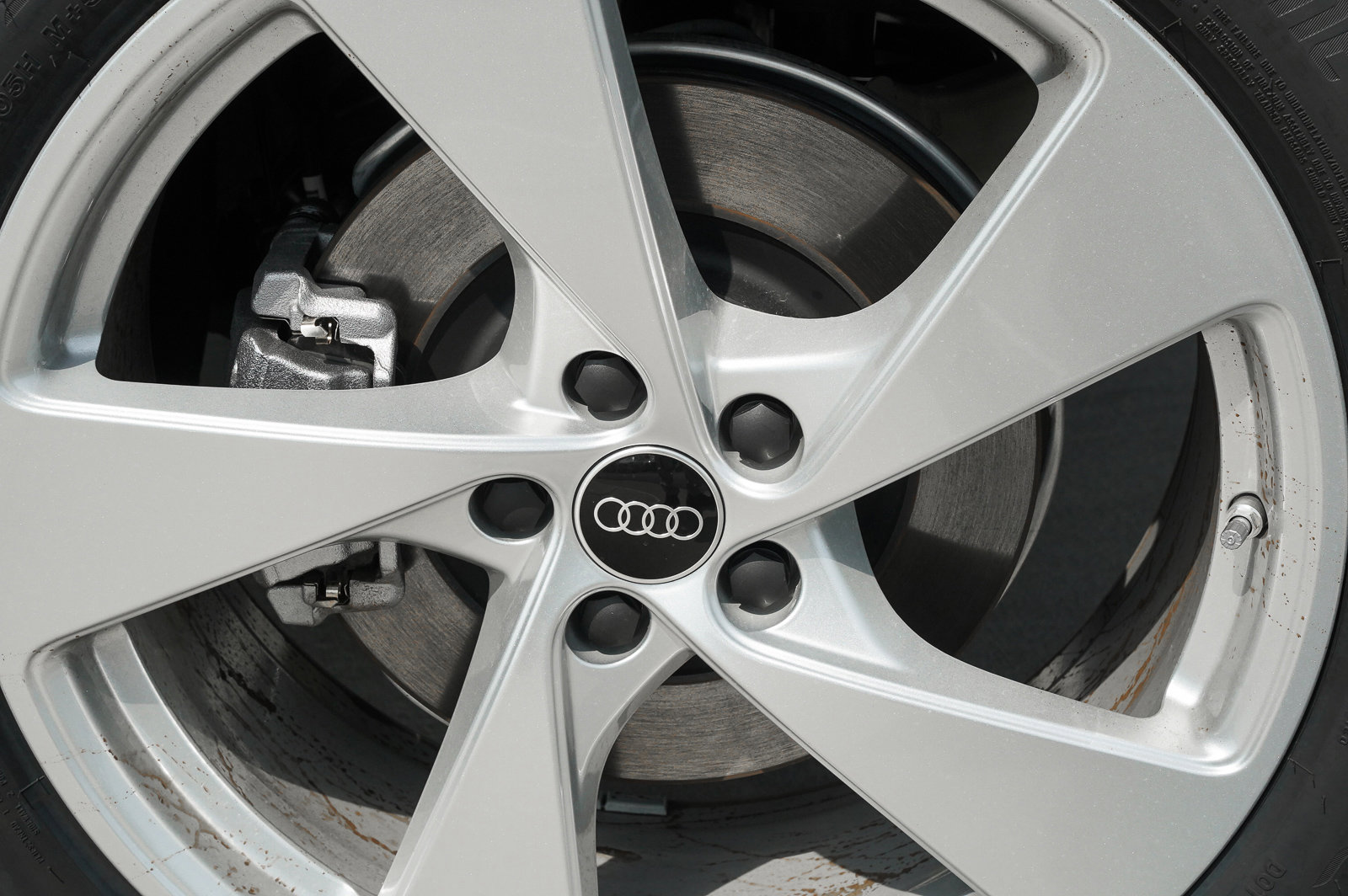2025 Audi Q5 Premium Plus photo 24