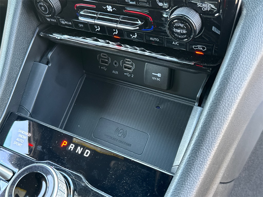 2025 Jeep Grand Cherokee Limited photo 11