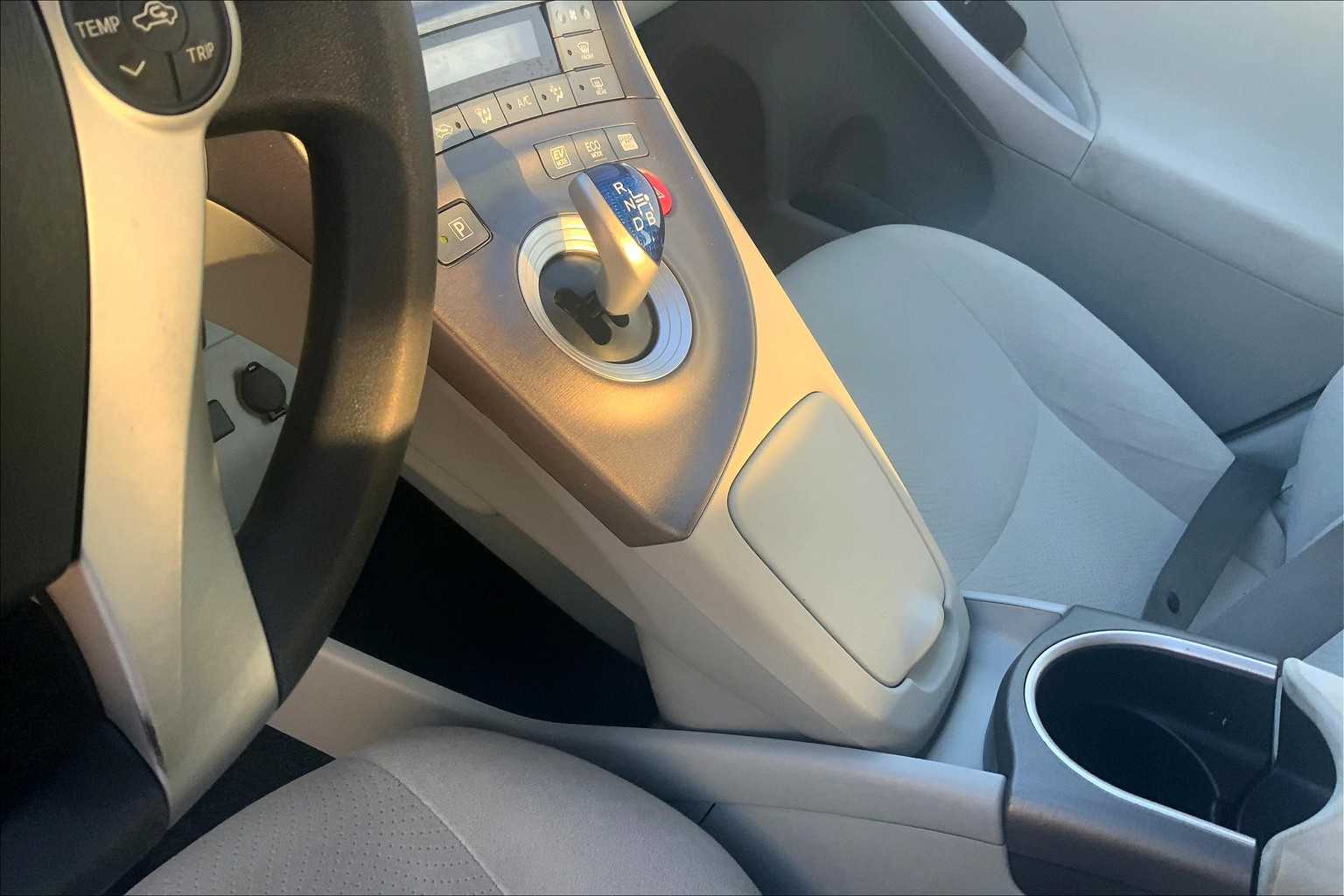 2012 Toyota Prius Two photo 15