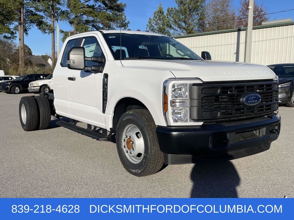 2026 Ford F-350 Base's photo