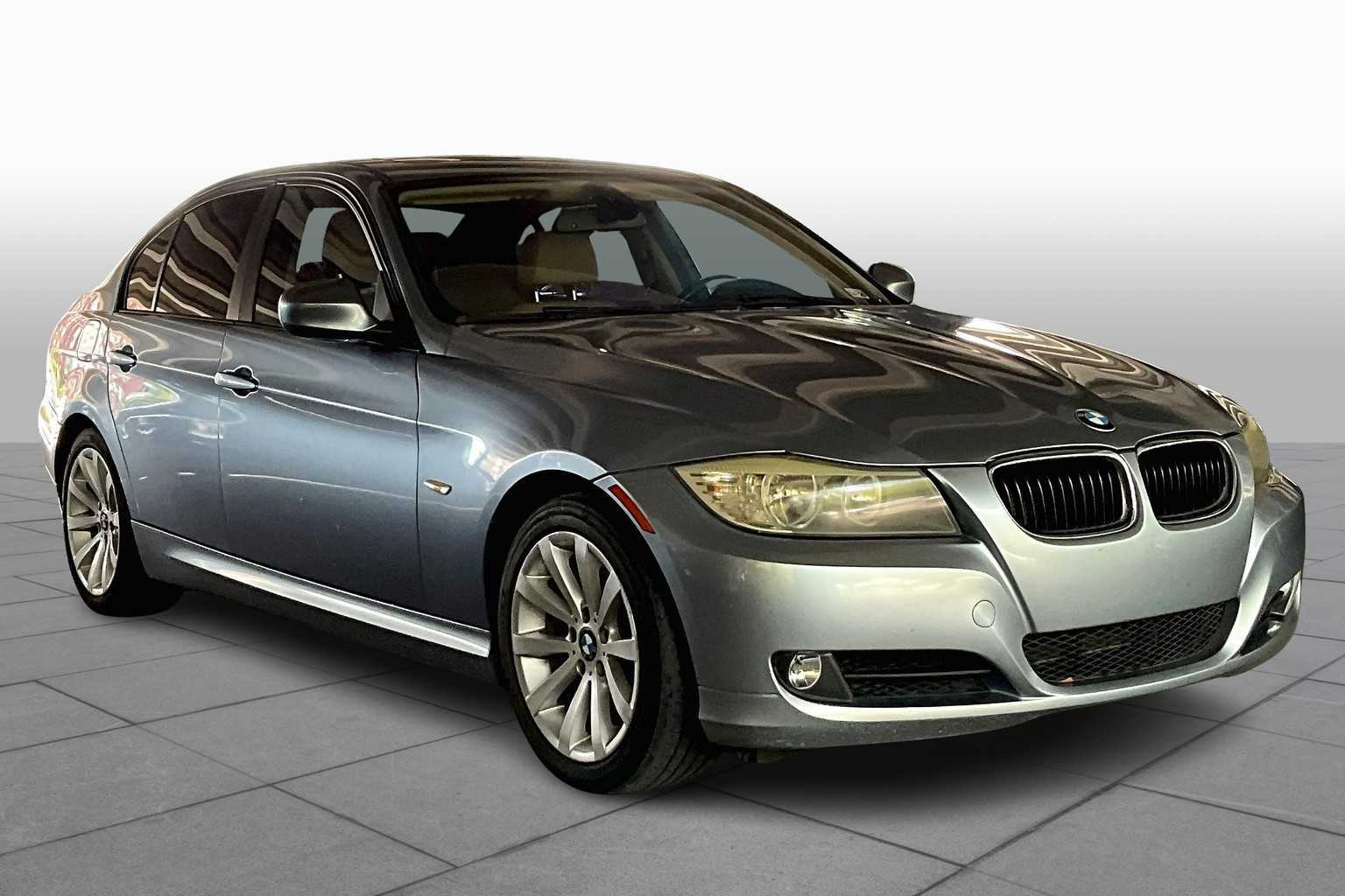 Used 2011 BMW 3 Series 328i with VIN WBAPH7C57BE461030 for sale in Webster, TX