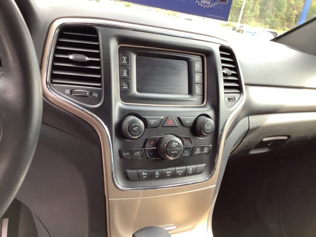 2017 Jeep Grand Cherokee Laredo photo 14