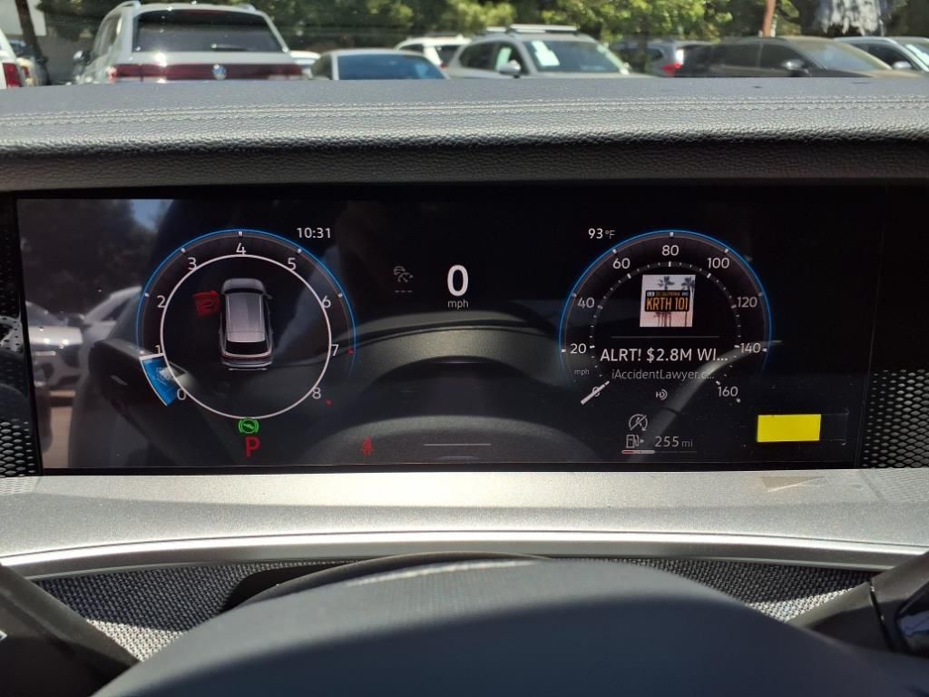 2025 Volkswagen Tiguan S photo 13