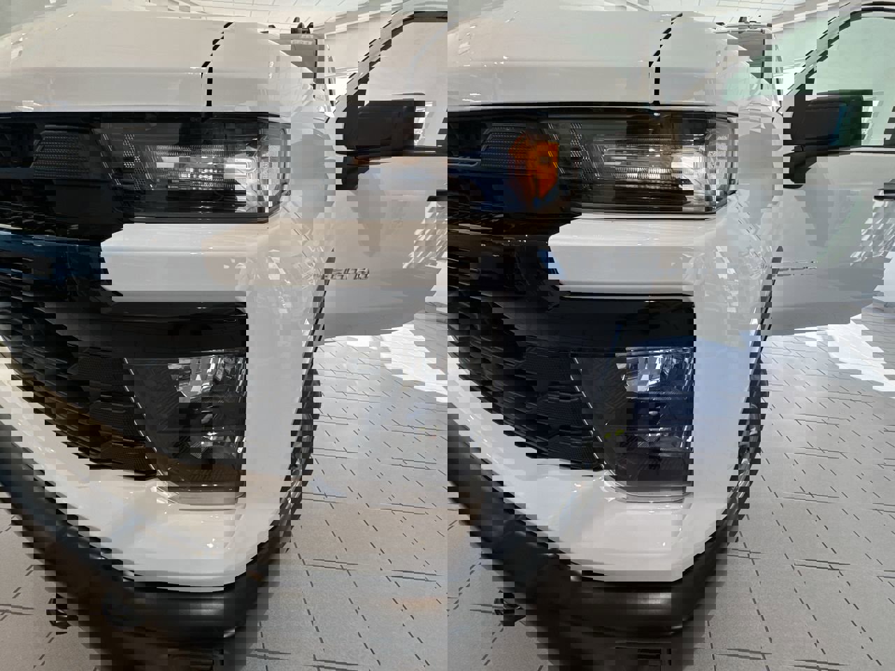 2025 Chevrolet Silverado 2500HD photo 28