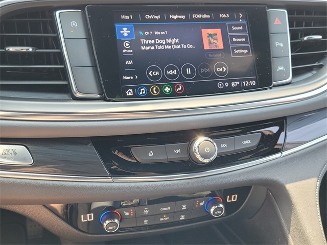 2023 Buick Enclave Essence photo 17