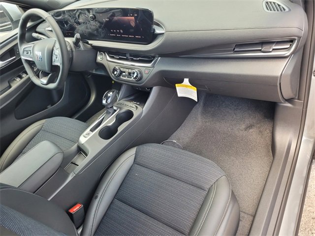2025 Buick Envista Preferred photo 16