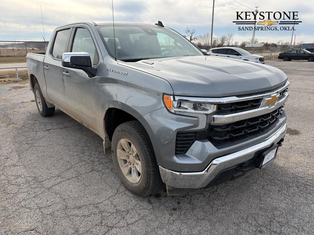 2023 Chevrolet Silverado 1500 LT's photo