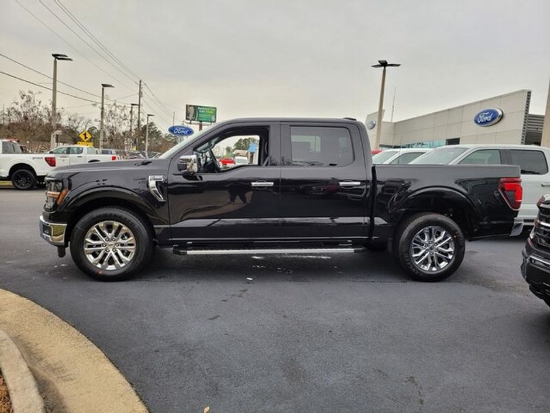 2025 Ford F-150 XLT photo 4
