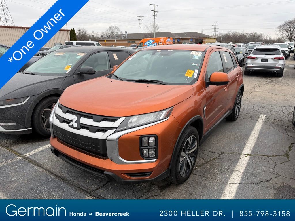 2024 Mitsubishi Outlander Sport ES's photo