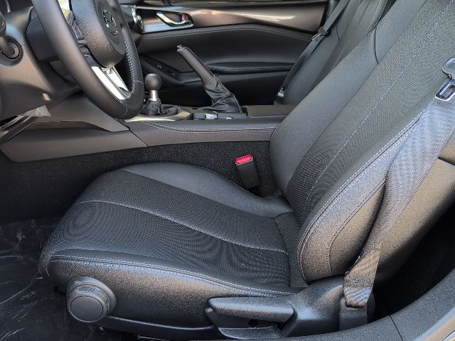 2025 Mazda MX-5 Miata Miata Grand Touring photo 6