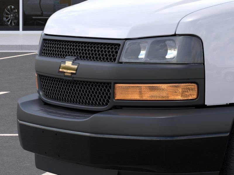 2024 Chevrolet Express Cargo 2500 photo 13