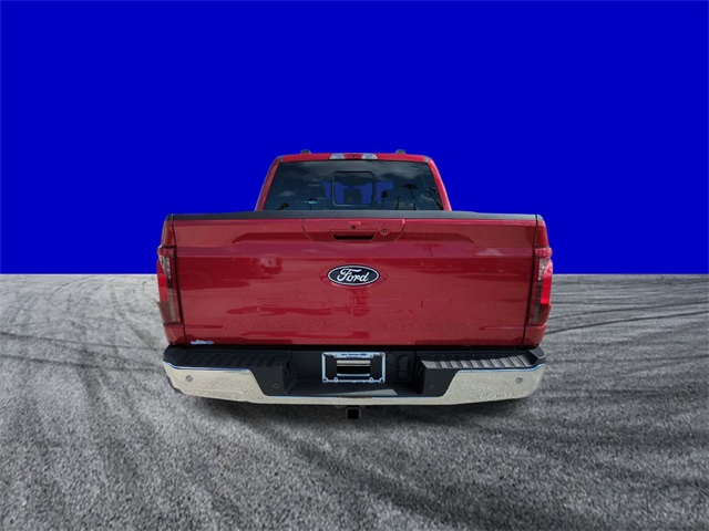 2025 Ford F-150 XLT photo 4