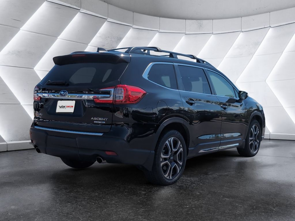 2023 Subaru Ascent Limited photo 4