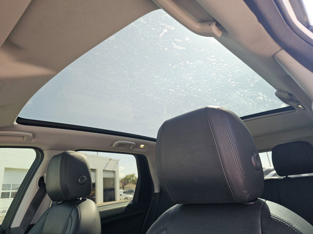 2016 Land Rover Discovery Sport HSE photo 7