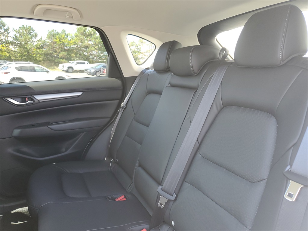 2025 Mazda CX-5 2.5 Select photo 10