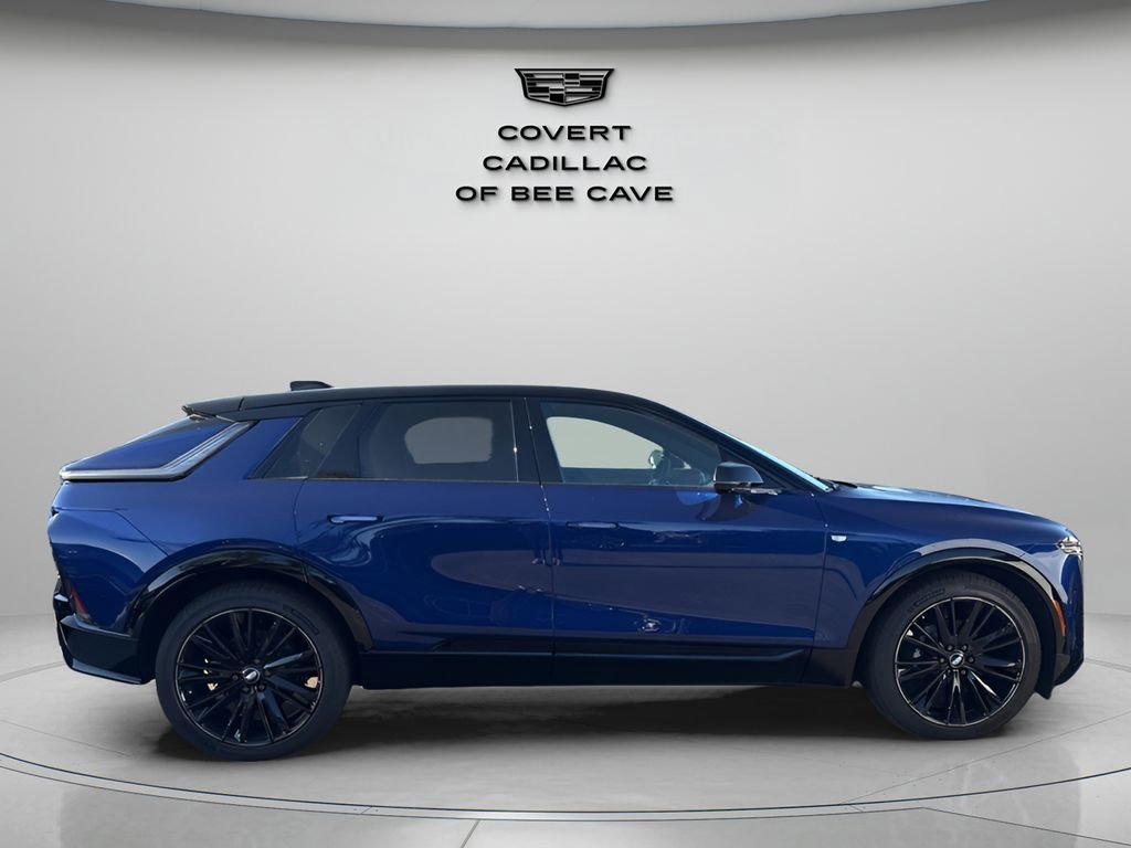 2025 Cadillac Lyriq Sport photo 8