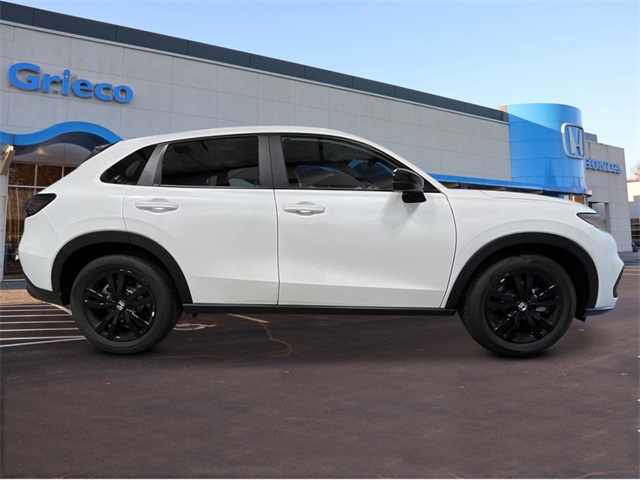 2026 Honda HR-V Sport photo 6