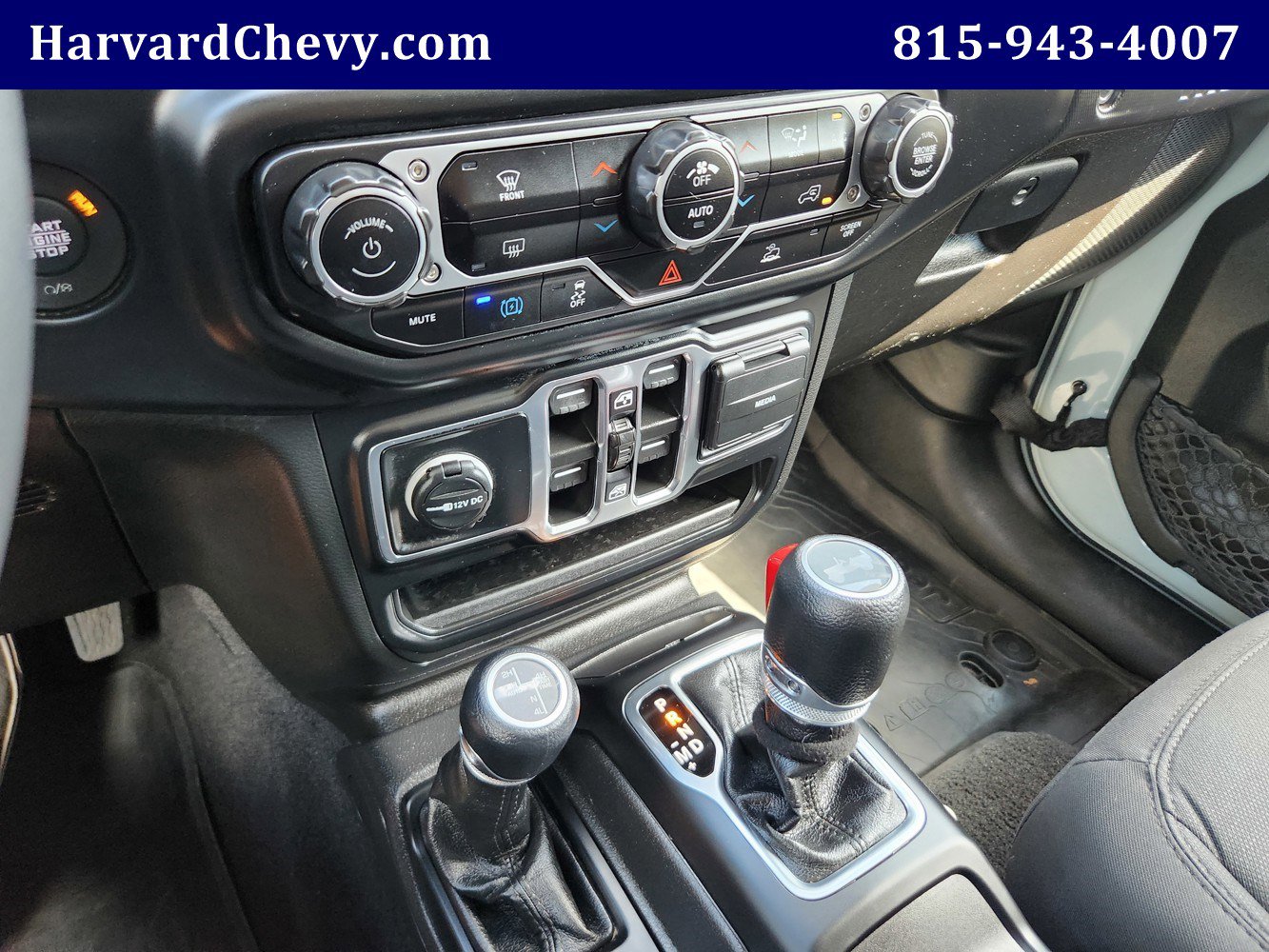 2023 Jeep Wrangler 4xe Willys photo 11