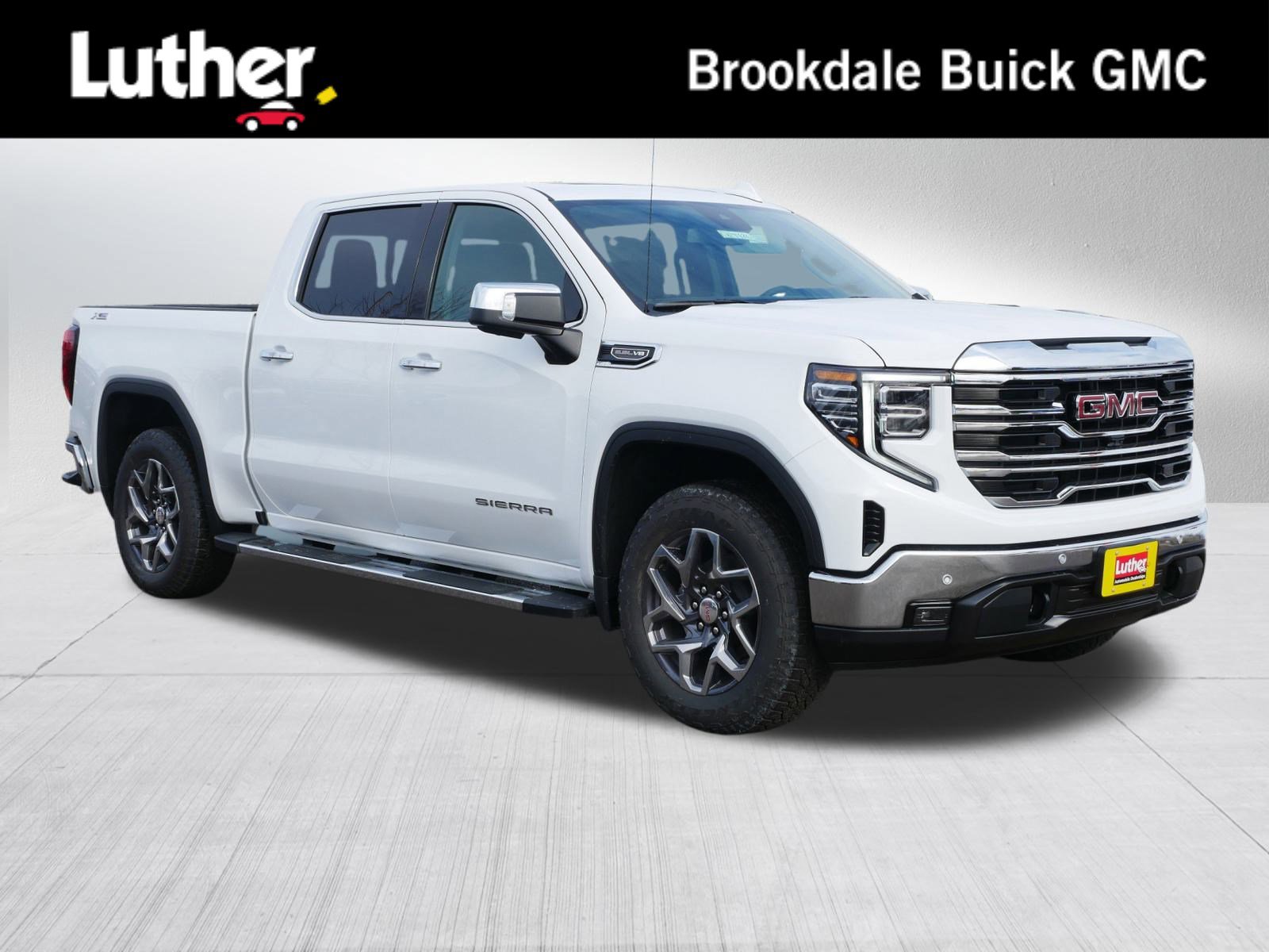 2026 GMC Sierra 1500 SLT's photo