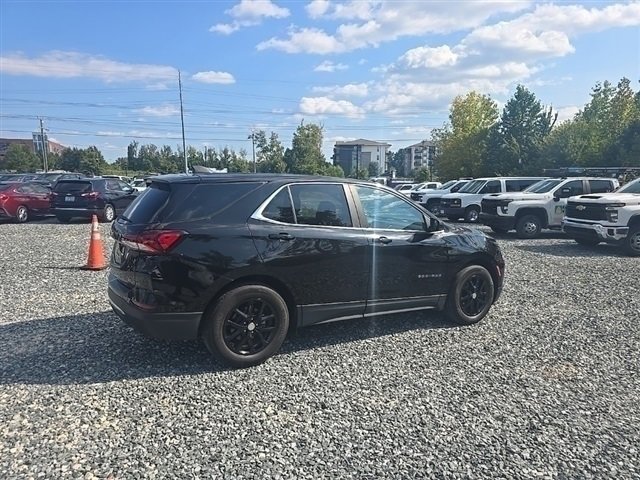 2022 Chevrolet Equinox LT photo 4