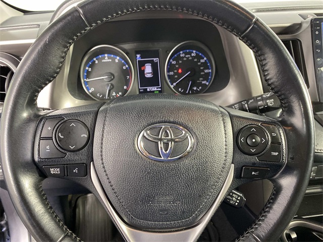2018 Toyota RAV4 XLE photo 12