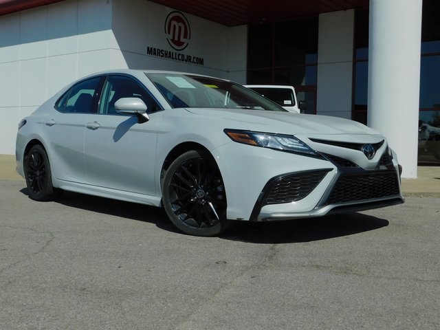 2023 Toyota Camry XSE photo 2
