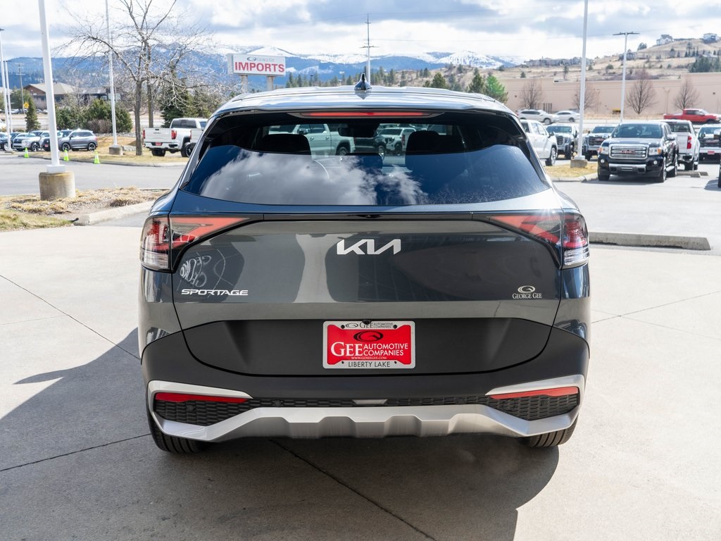 2025 Kia Sportage LX photo 4