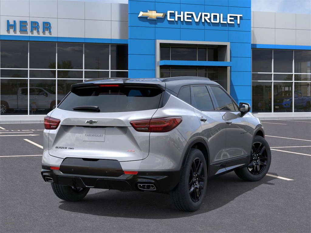 2025 Chevrolet Blazer RS photo 3