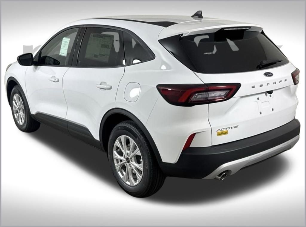 2025 Ford Escape Active photo 3