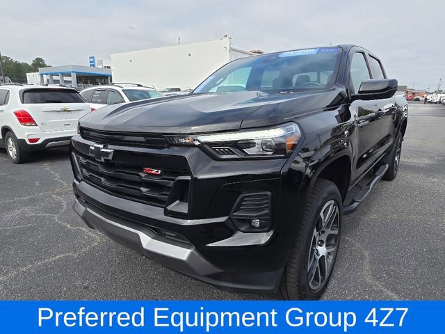 2023 Chevrolet Colorado Z71 photo 6