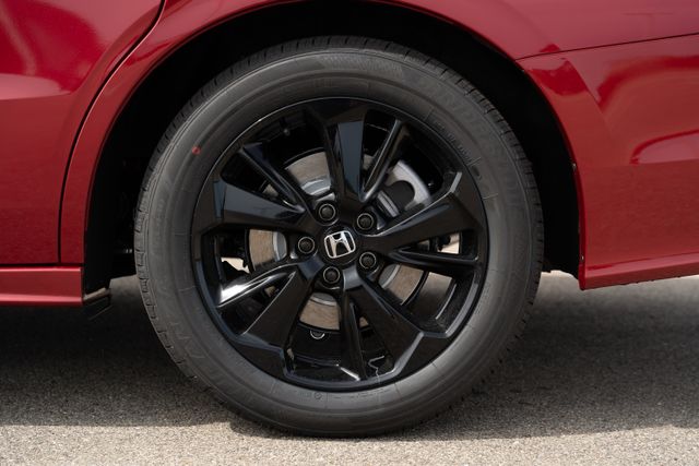 2026 Honda Odyssey photo 9