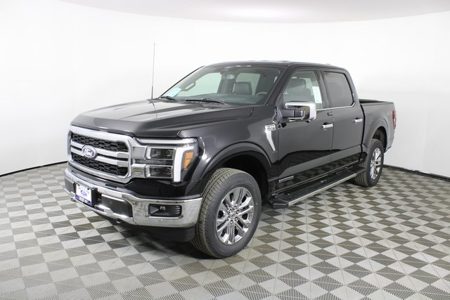 2025 Ford F-150 Lariat photo 3