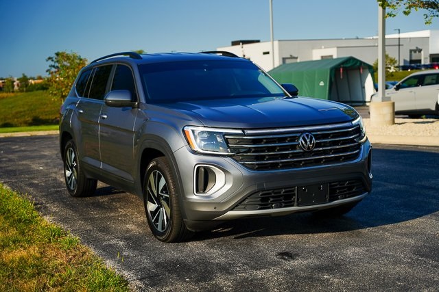 2024 Volkswagen Atlas SE Technology photo 41