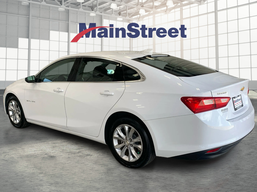 2023 Chevrolet Malibu 1LT photo 3