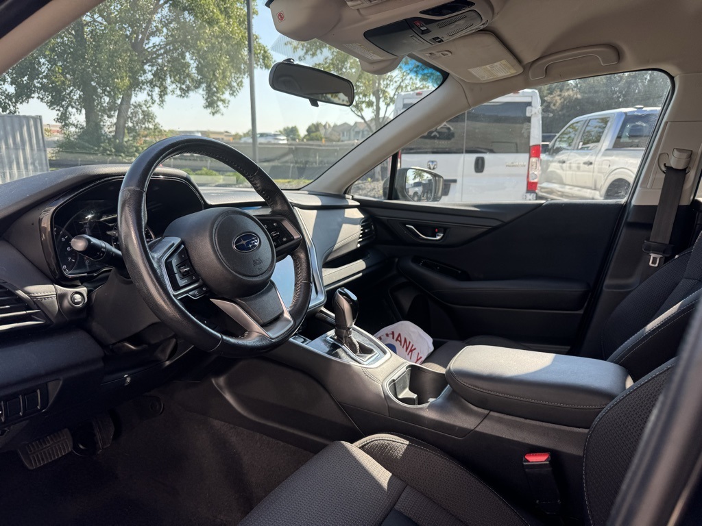 2021 Subaru Outback Premium photo 2