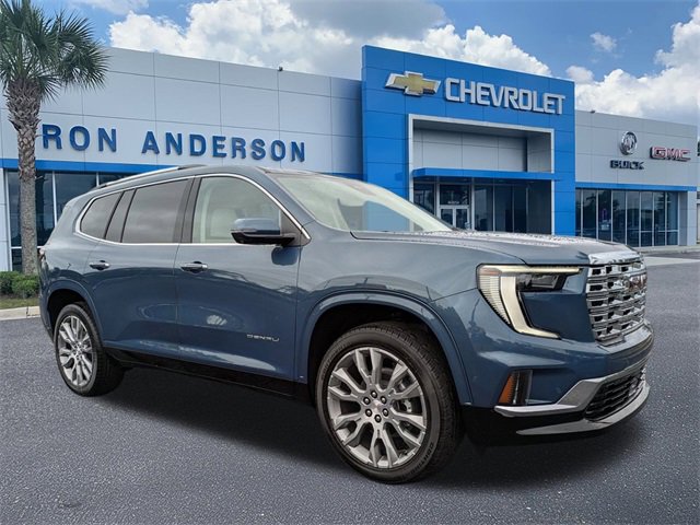 2026 GMC Acadia Denali's photo