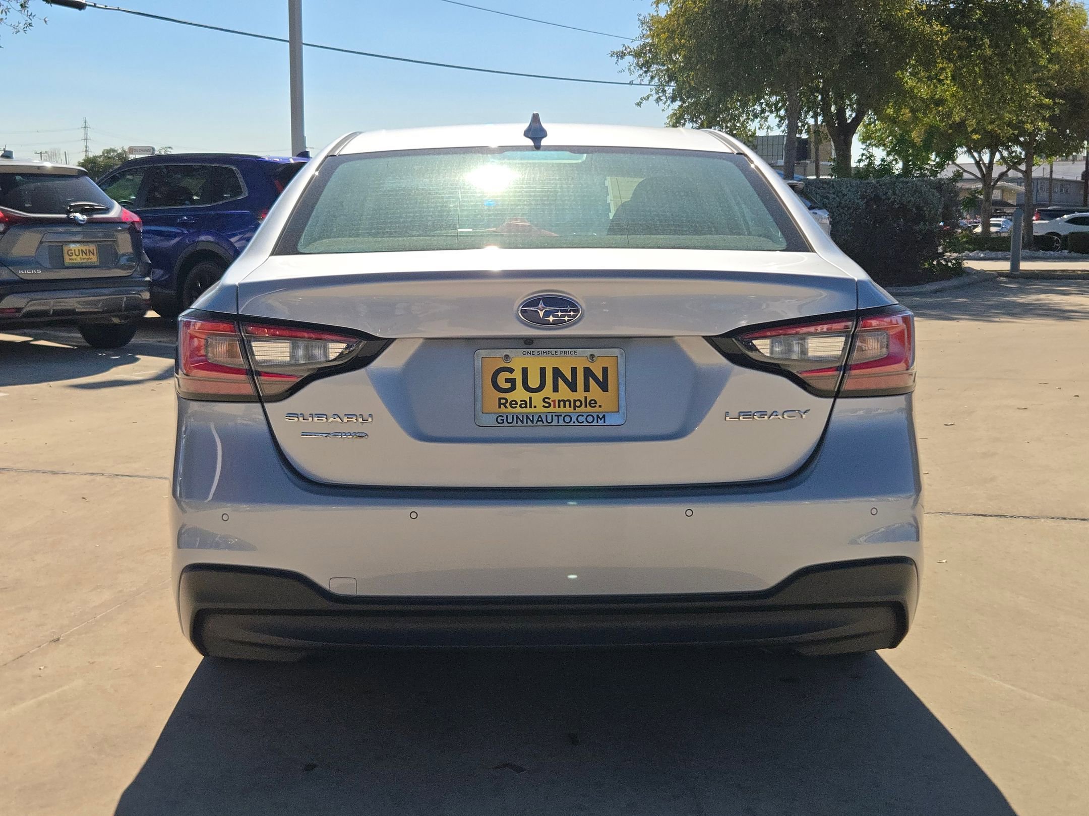 2023 Subaru Legacy Limited photo 3