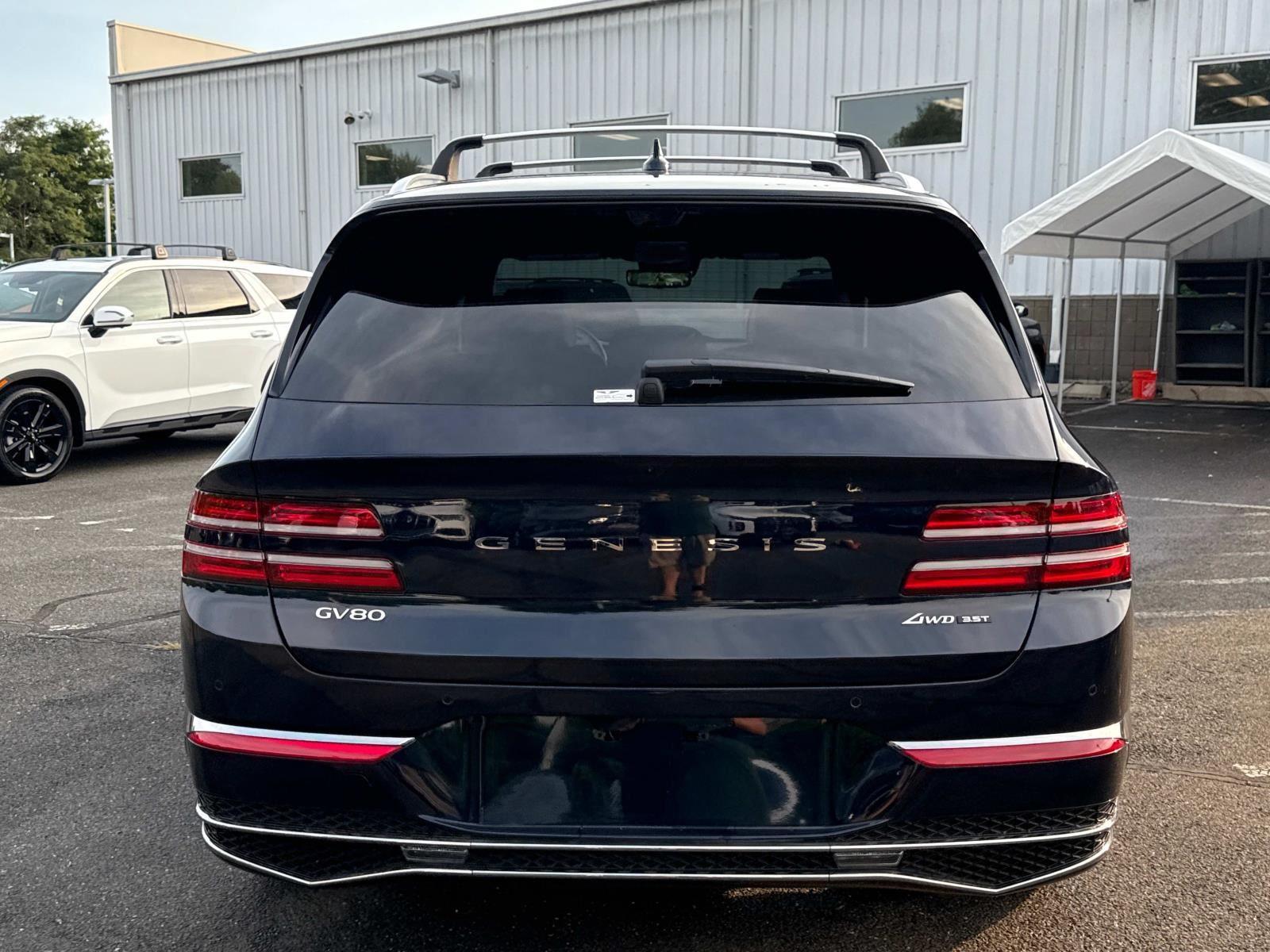 2025 Genesis GV80 3.5T Prestige AWD photo 3