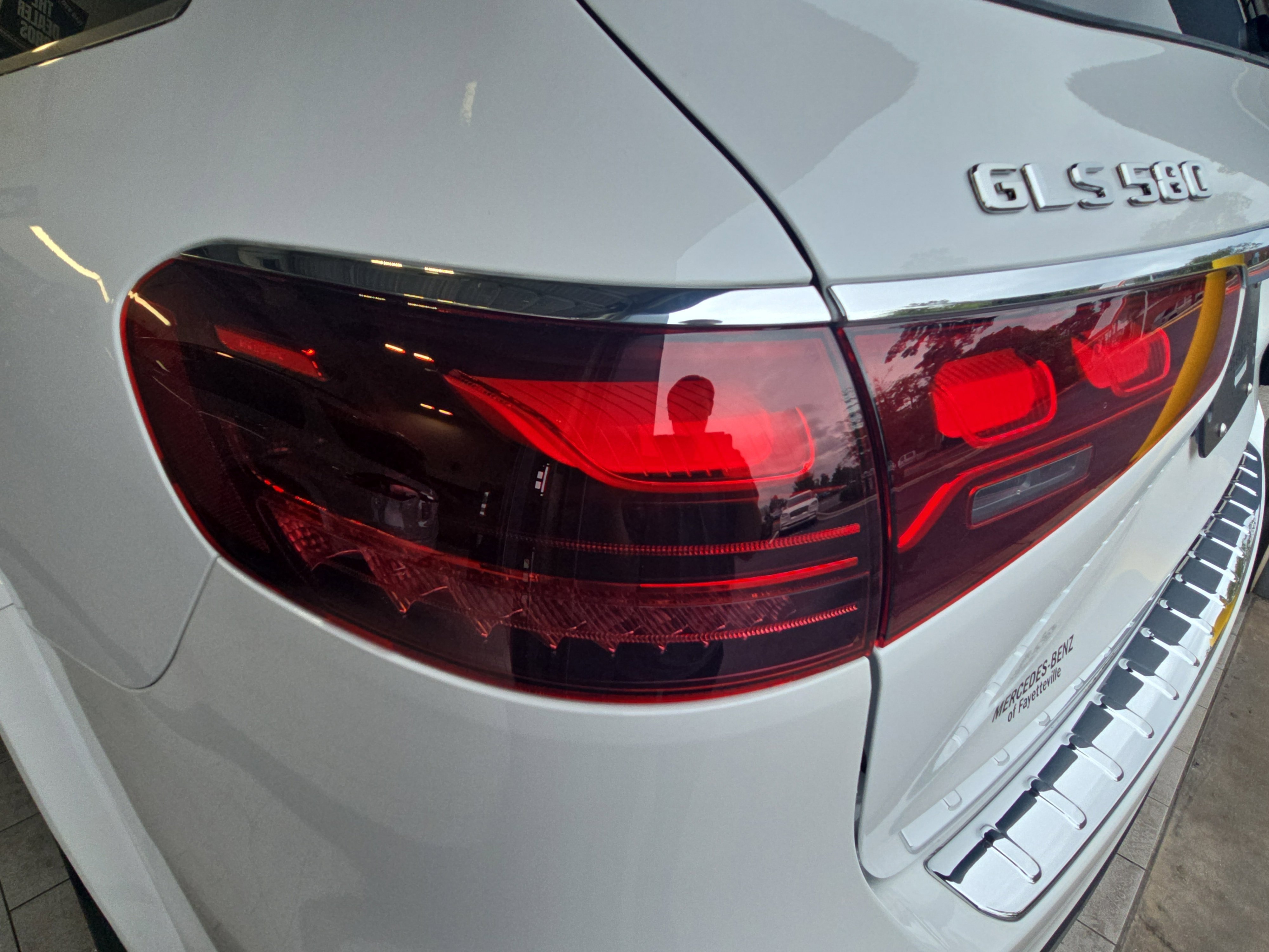 2025 Mercedes Benz GLS 580 4MATIC photo 26