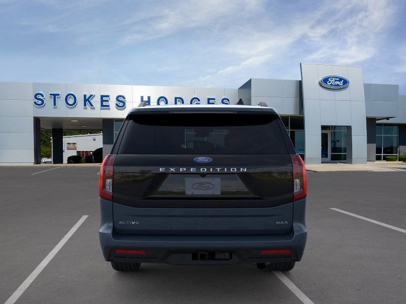 2025 Ford Expedition MAX photo 3
