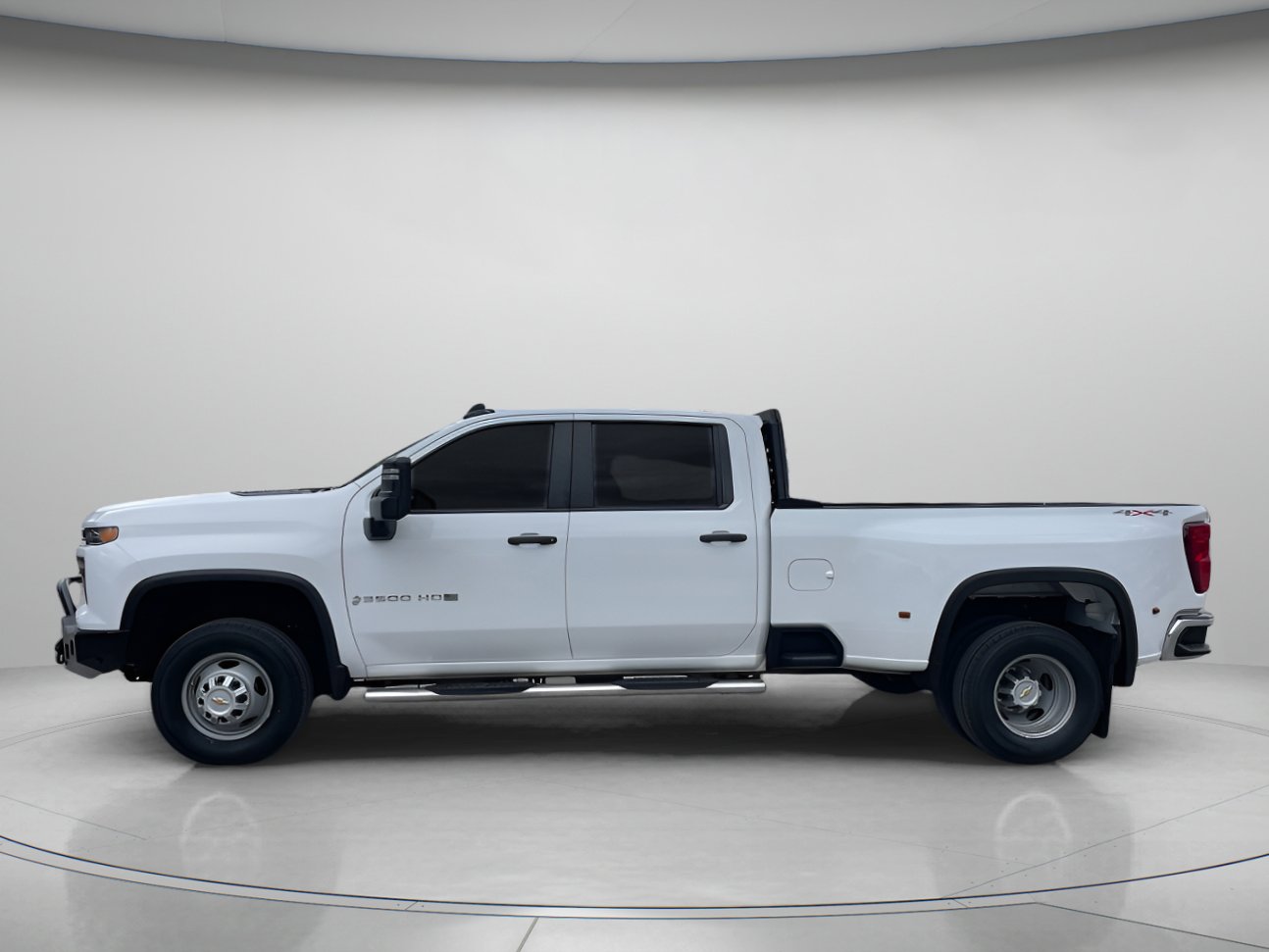 2024 Chevrolet Silverado 3500HD Work Truck photo 5