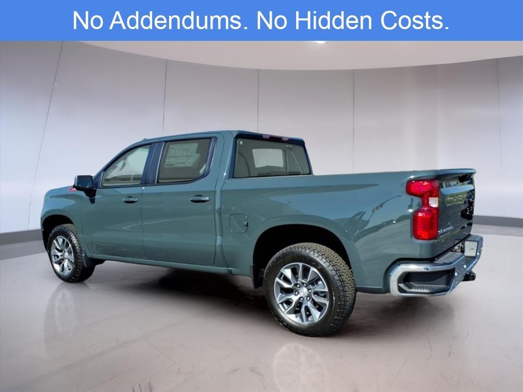 2026 Chevrolet Silverado 1500 LT photo 3