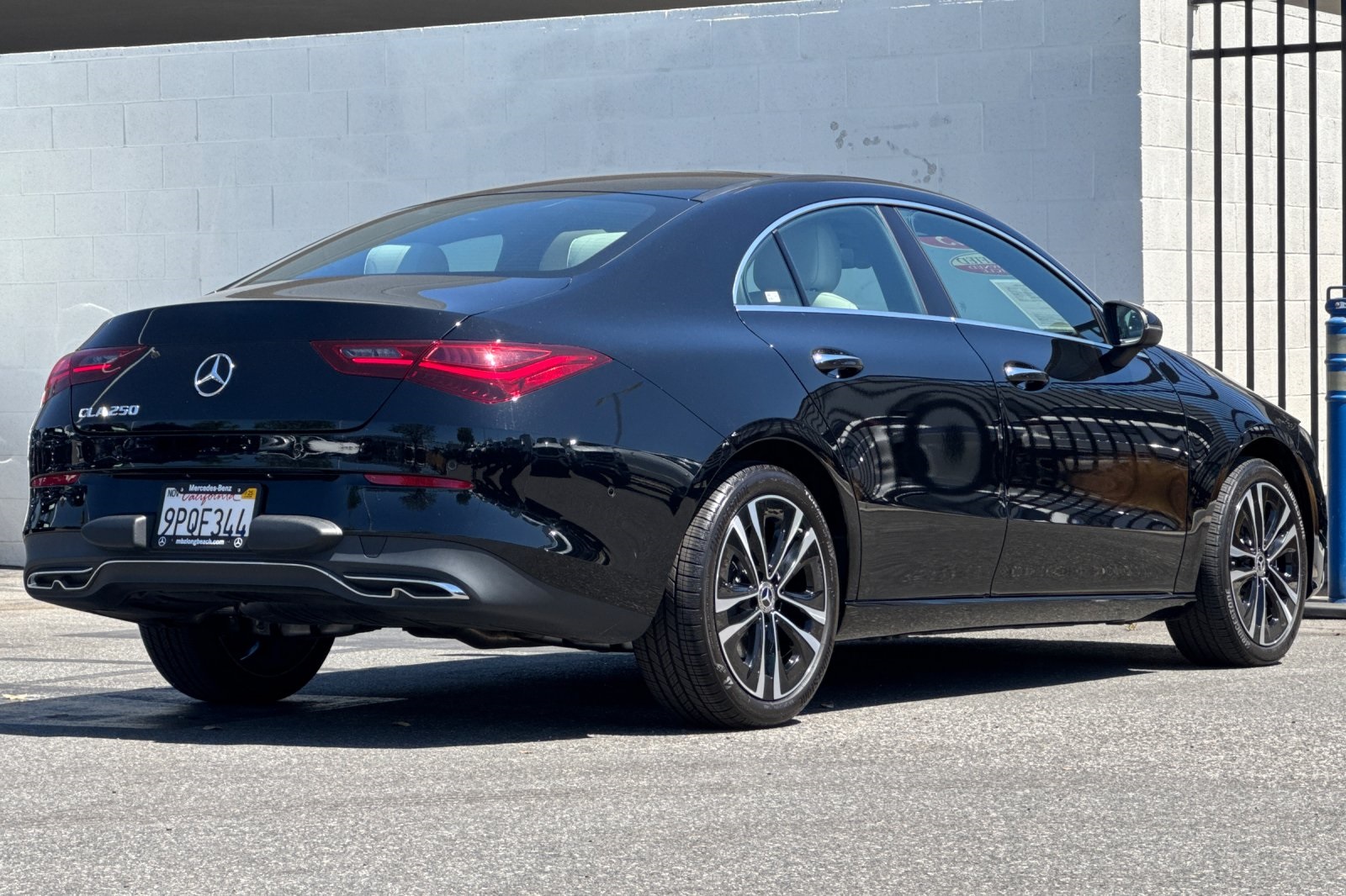2025 Mercedes Benz CLA 250 photo 4