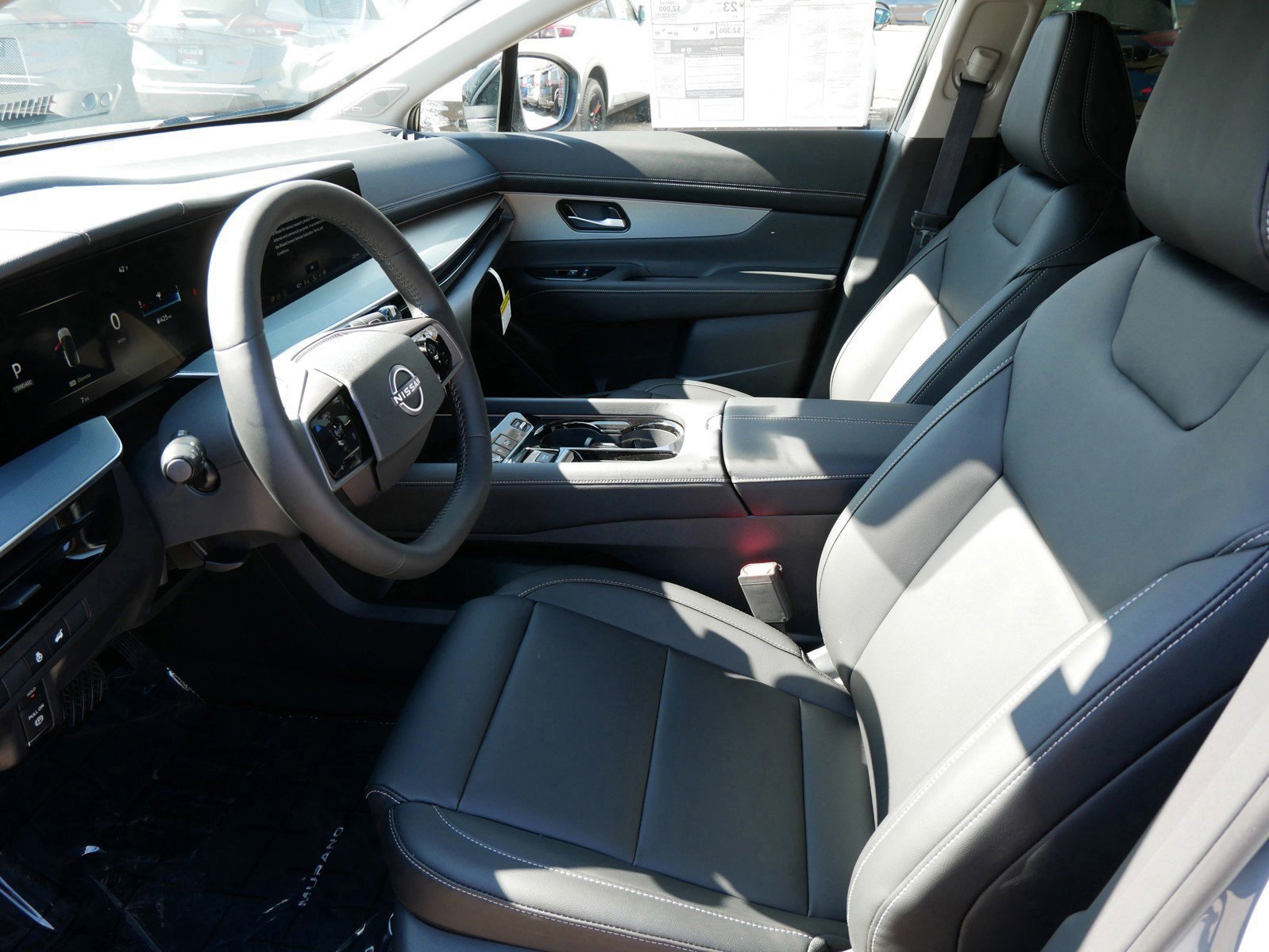 2025 Nissan Murano SL photo 4