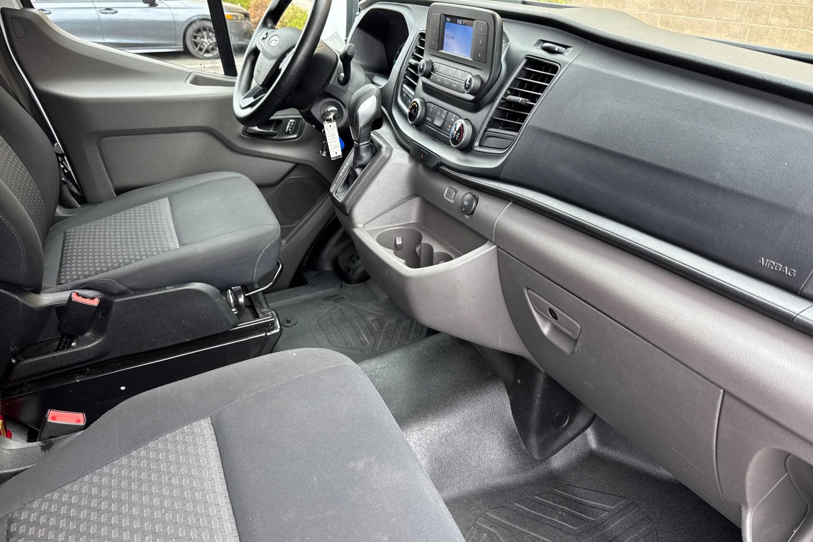 2024 Ford Transit photo 12