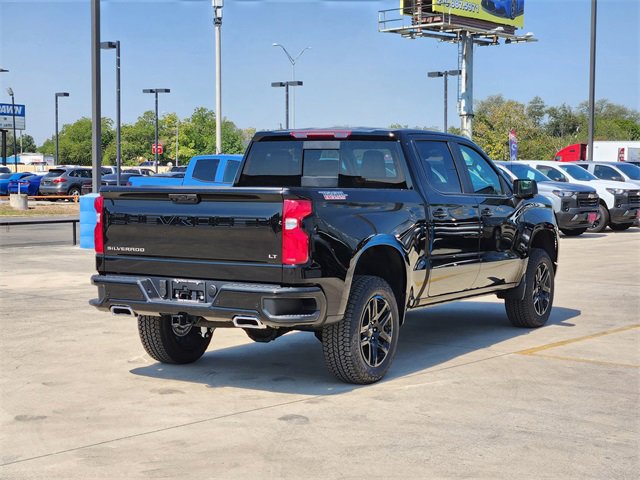 2026 Chevrolet Silverado 1500 LT Trail Boss photo 4