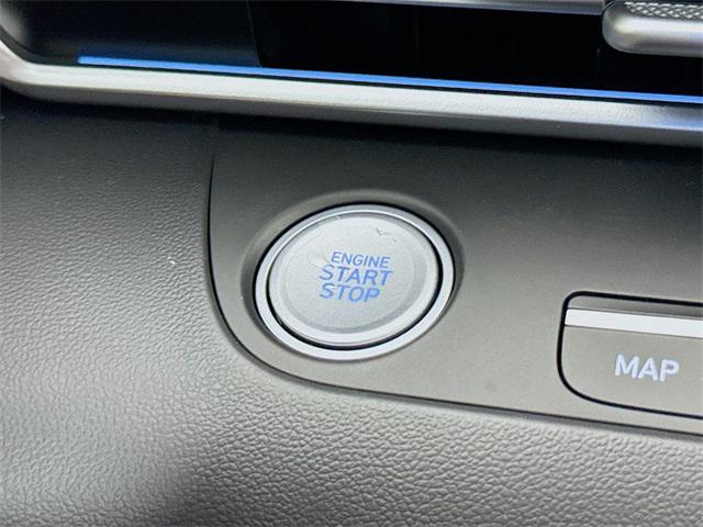 2025 Hyundai Elantra SEL Convenience photo 23